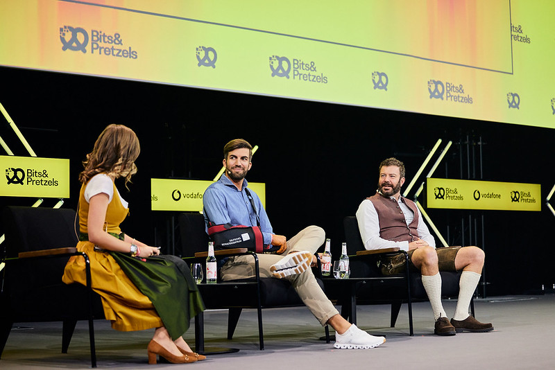 Our Co-CEO @danieldines reflects on his journey as a founder at @bitsandpretzels. His advice for #startup pioneers & aspiring entrepreneurs? Stay resilient. 🚀