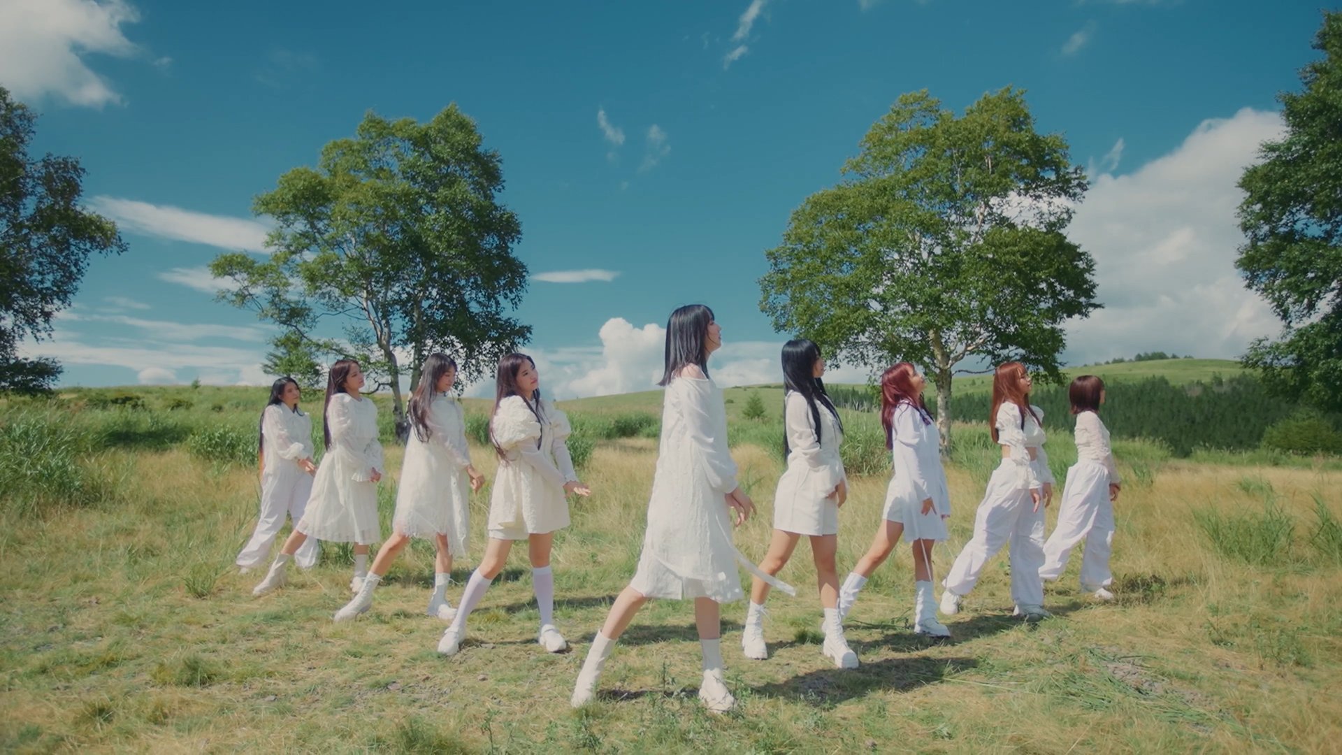 F63fHZ9aQAADETj?format=jpg&name=large