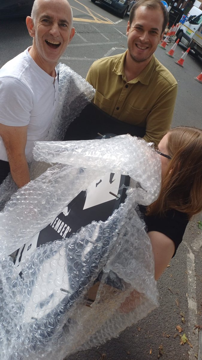PaulsonCouriers's tweet photo. Look how excited our clients in London were to receive the delivery of their Movember spinning wheel this morning.
Always great to see a happy customer.
#couriers #delivery #customers #customerservice #movember #samedaycourierservice #samedaydeliveryservice #London #Manchester https://t.co/BBuuekhFAb
