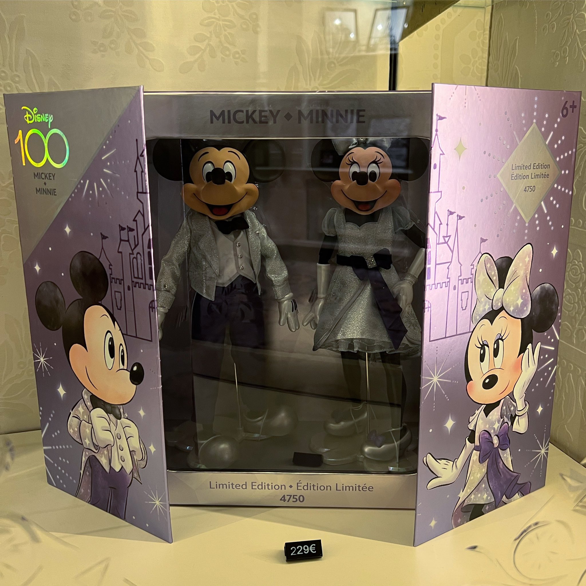イチ on X: RT @Cave0fWonders: ✨ 🛍️ Mickey • Minnie Disney 100 - Edition  Limitée - 229€ - Harrington's ✨ #disneylandparis #disney100   / X
