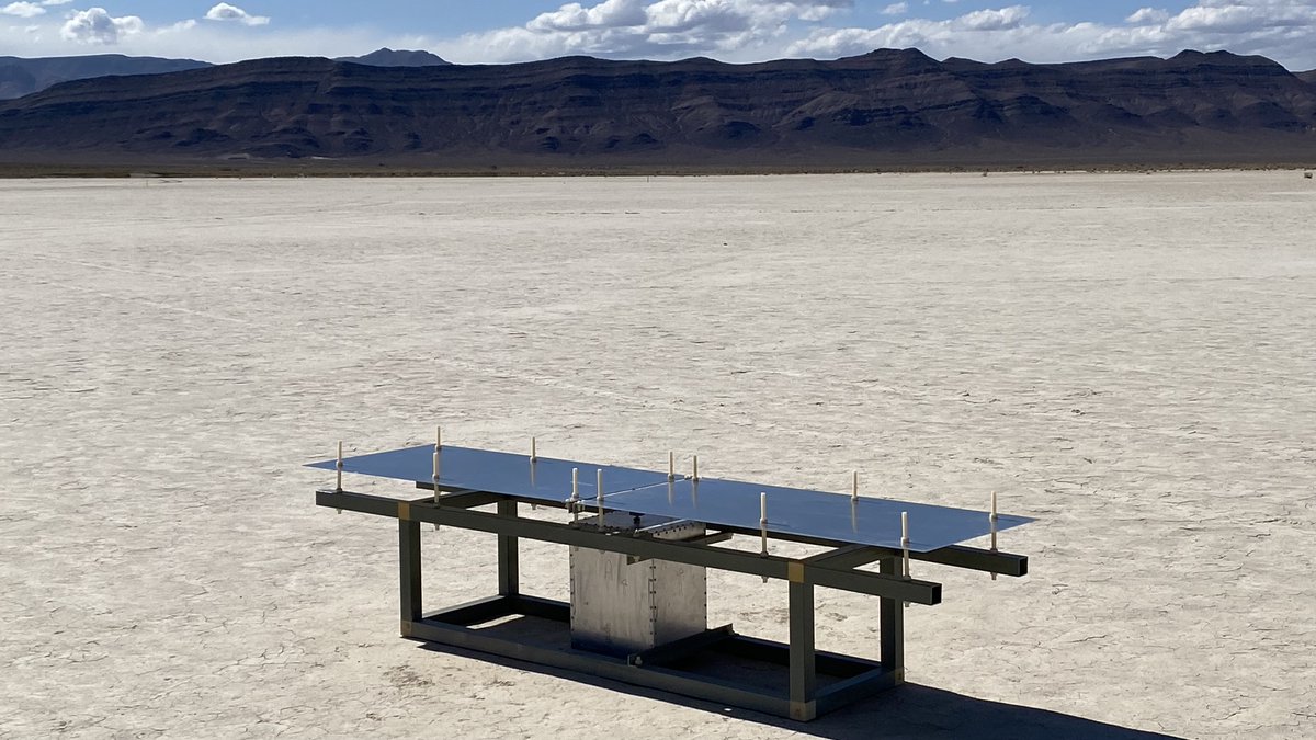 Lab_Astro_UCSC's tweet image. 🚨NEW PAPER: MIST ya está en ArXiv arxiv.org/abs/2309.02996. Revisa los detalles de este radio telescopio chileno que ya ha realizado observaciones de la señal de 21cm desde California, Nevada y el Artico⛄️📡, con apoyo de fondos Quimal y @almaobs de @AnidInforma y @ucscconcepcion