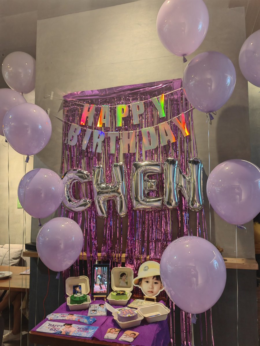 exocebufanunion's tweet photo. A huge thank you to all the EXO-L's who celebrated #HappyChenDae with us, we hope you had fun! 💜🥳

We'd also like to thank our sponsor @amarath__21 for making this event possible for Cebu Eris 🥰 Let's continue to stand by Chen and EXO together! 🖤🤍

#HappyChenDay 💜 https://t.co/Gj6L2zcLQ6