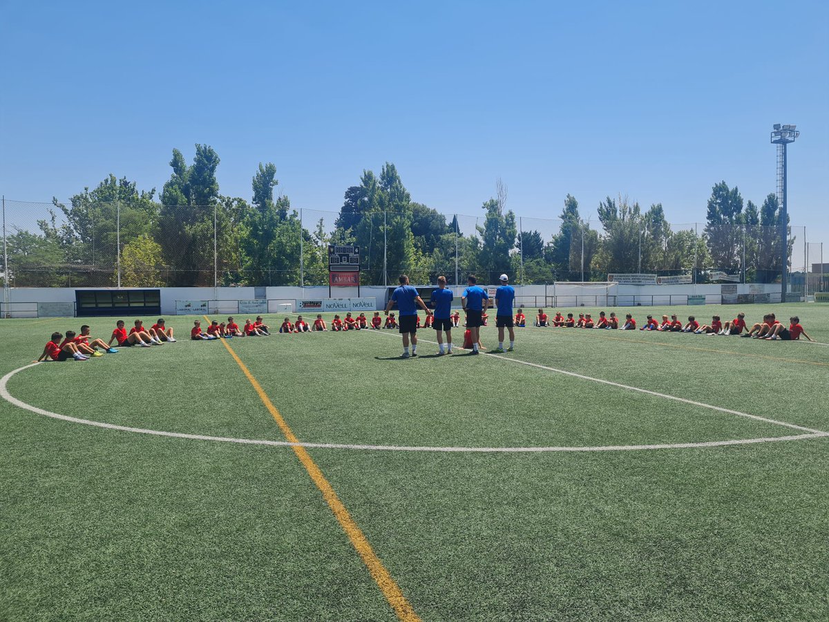 UDMontecarlo's tweet photo. 𝗧𝗘𝗖𝗡𝗜𝗙𝗜𝗖𝗔𝗖𝗜𝗢𝗡 +𝗙𝗨𝗧𝗕𝗢𝗟 ! ! !

⚽️ El domingo 1 de octubre (11:30) y lunes 2 de octubre (16:30) comienza la tecnificación anual de +FÚTBOL!!!

📝 Puedes apuntarte en:

https://t.co/AFKSMeXu7T https://t.co/Q6dFKIIaYa
