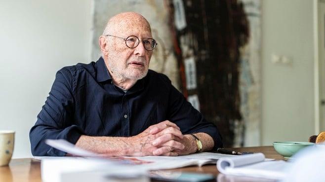 Leidenaar Sacha Bem debuteert op zijn 83ste als romancier: ’Weet je wat, dacht ik: ik ga eens grasduinen in de achttiende eeuw’ leidschdagblad.nl/cnt/dmf2023092…