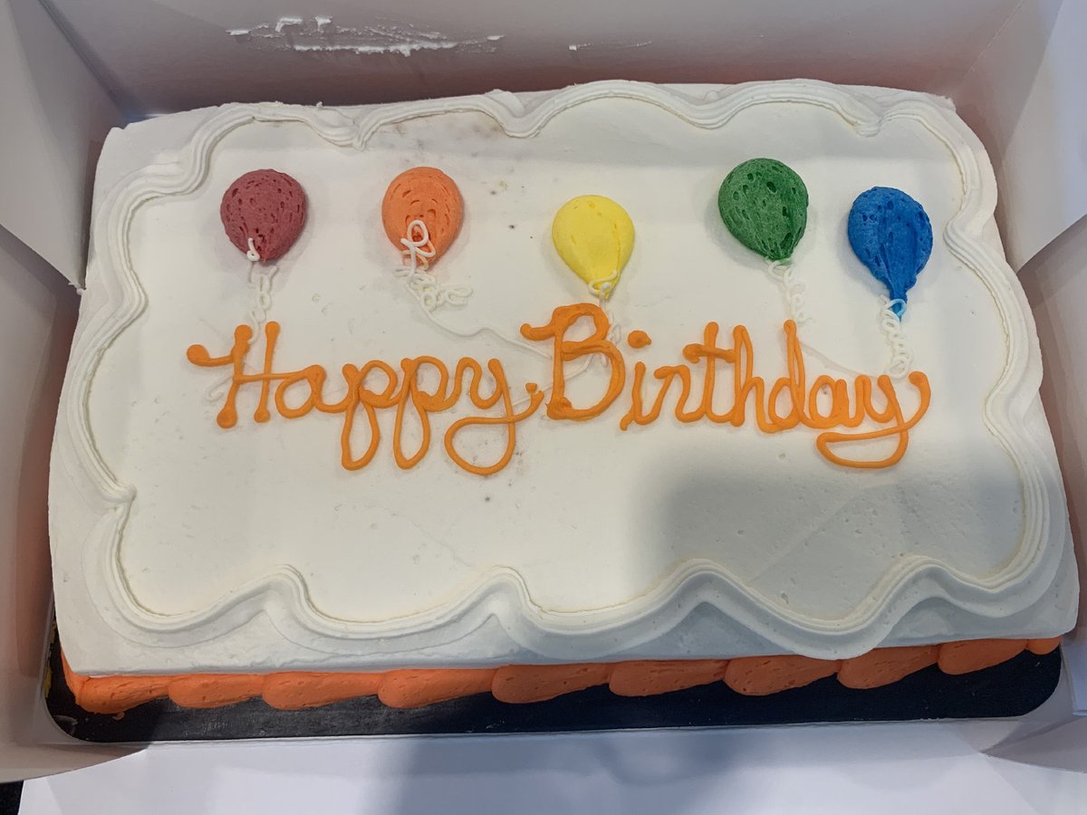 SmithsMillHC's tweet photo. Our residents love to celebrate, birthdays included! We had a great time with cake and ice cream for the September birthdays https://t.co/6RagivPAtH