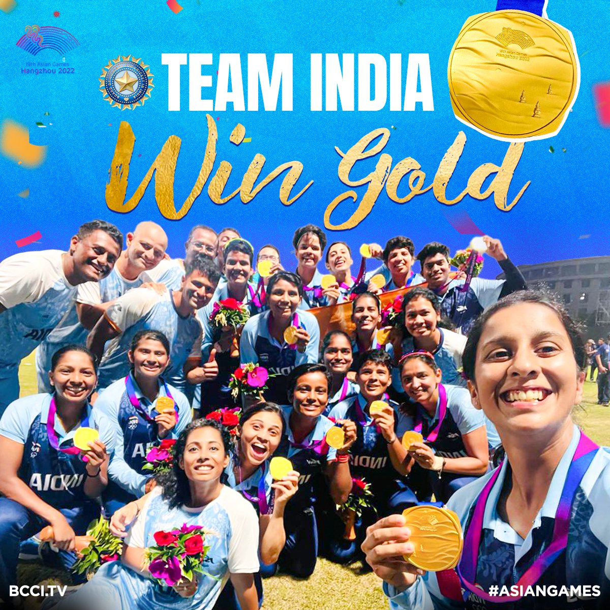 A historic selfie with the 𝙂𝙊𝙇𝘿 𝙈𝙀𝘿𝘼𝙇𝙇𝙄𝙎𝙏𝙎 #TeamIndia | #AsianGames | #IndiaAtAG22