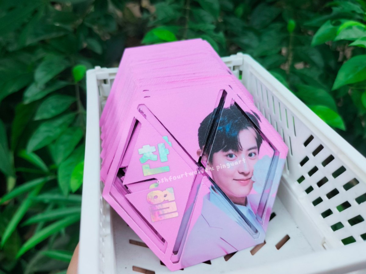 HELP RT JUSEYO 🙏🏻🤍
wts lfb [ #ChanyeolForEverBilena ] 🍒

Our CHANYEOL: EB Funkit (Sparkling Eribong Insert) is ON HAND! we have 40+ insert na available pa. 🥰

110 php each (w/packing fee + freebie)
MOD: sco & jnt 
MINE basis (reply mine + quantity)

mine now, ship tom! 🍒
