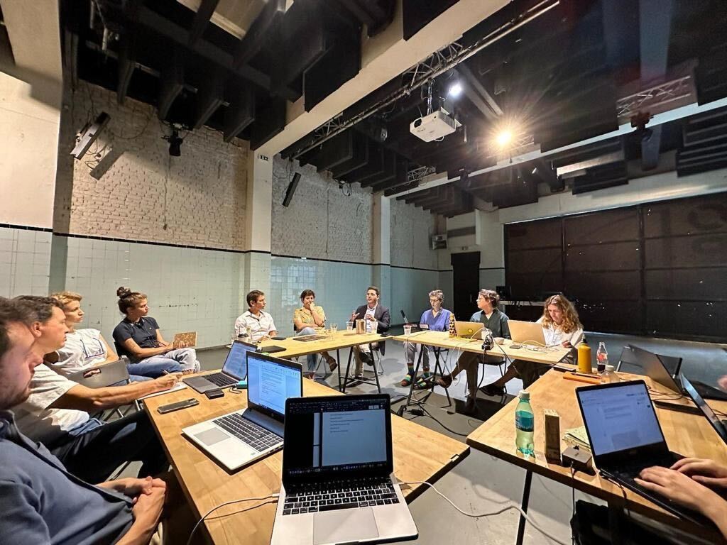 Media Freedom Rapid Response (MFRR) (@mediafreedomeu) on Twitter photo 📸 The MFRR partners - <a href="/ECPMF/">European Centre for Press and Media Freedom</a> <a href="/globalfreemedia/">IPI - The Global Network for Independent Media</a> <a href="/article19europe/">ARTICLE 19 Europe</a> @freepressunltd <a href="/BalkansCaucasus/">OBC Transeuropa</a> - are now in #Greece, together with <a href="/RSF_inter/">RSF</a> and <a href="/pressfreedom/">Committee to Protect Journalists</a>, meeting with media professionals, political officials, state representatives and other important stakeholders. 📸 The MFRR partners - <a href="/ECPMF/">European Centre for Press and Media Freedom</a> <a href="/globalfreemedia/">IPI - The Global Network for Independent Media</a> <a href="/article19europe/">ARTICLE 19 Europe</a> @freepressunltd <a href="/BalkansCaucasus/">OBC Transeuropa</a> - are now in #Greece, together with <a href="/RSF_inter/">RSF</a> and <a href="/pressfreedom/">Committee to Protect Journalists</a>, meeting with media professionals, political officials, state representatives and other important stakeholders.