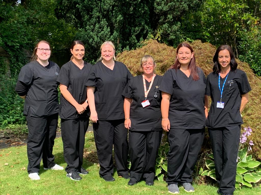 SwanseabayNHS's tweet photo. The UK’s first team of specialist paramedics who provide palliative and end of life care has been shortlisted for a national award.

Read the full story on our website: https://t.co/3ka9UP0Pnk https://t.co/QpOj9bplj8