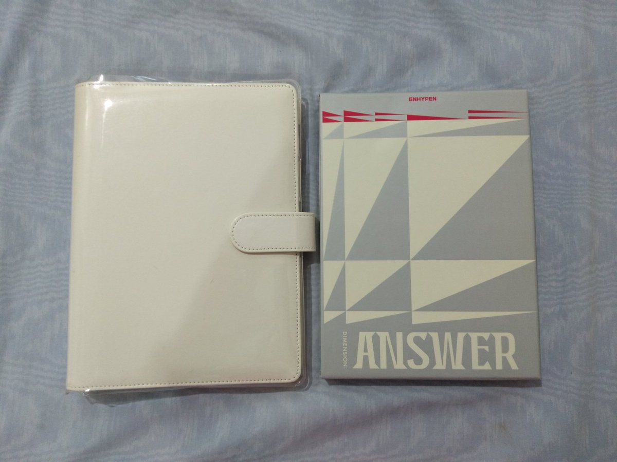 MAIZCART's tweet photo. ⭓ ─ wts | lfb | enhypen #MAIZSELLS

ㅤㅤ˚◞✶ a5 macaron binder &amp; en album 

─ binder : P 180 | album : P 150
─ rfs : badly need funds for my pet :((
─ pls read carrd

##. wts lfb kpop k-pop unsealed d:a dimension answer no ver album macaron binder collbook collect book 4p https://t.co/k7JyeT1Yok