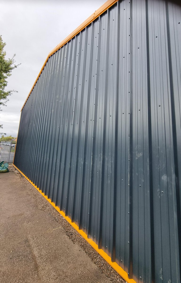 lgs_ltd's tweet photo. A few progress photos from our site at #hoylake.

#LGS #LGSProjects #coldrolled #steelframed #lightindustrial #construction #expansion #extension https://t.co/mXS0RUVwyq