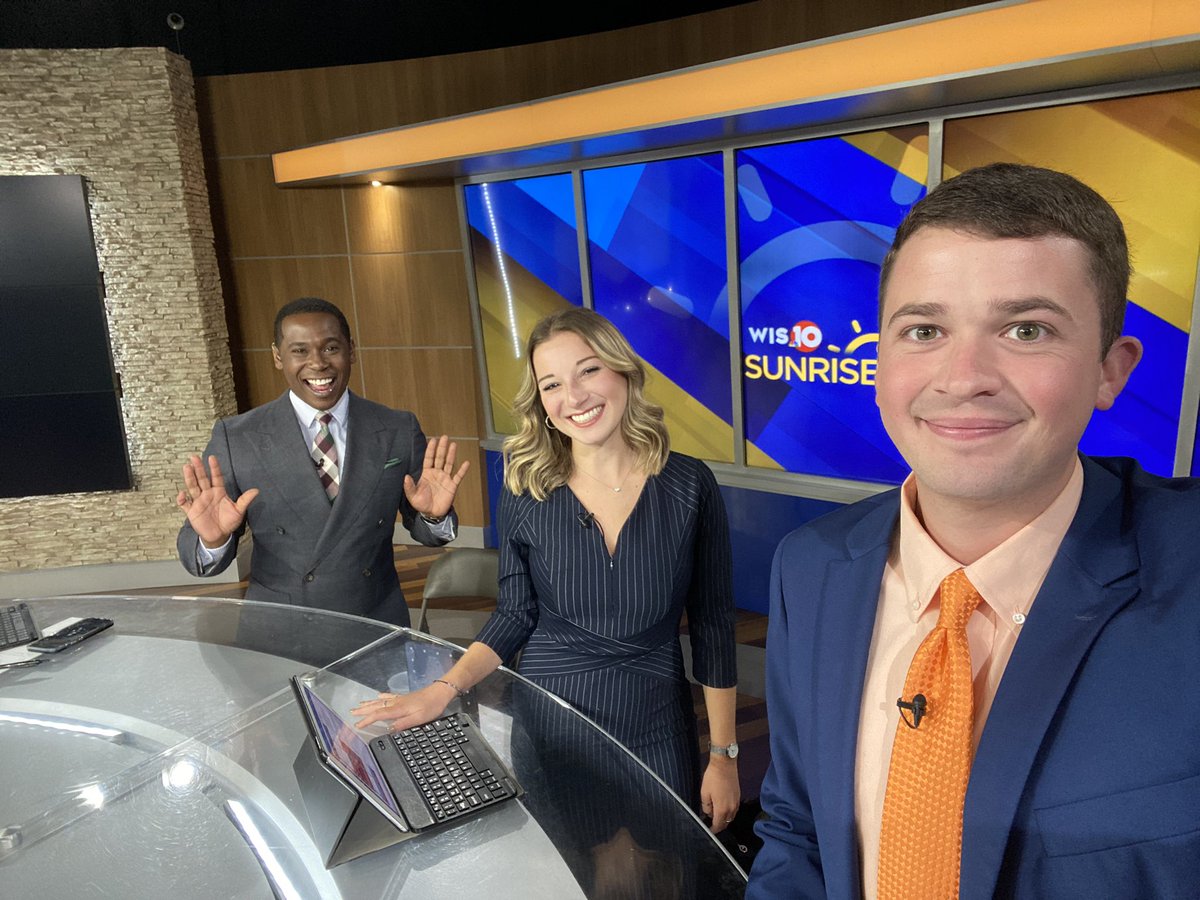 It’s a PARTY on Sunrise this Monday!!! Who’s up with us this morning? Hope you had a relaxing weekend ☀️ Let’s make it a great week! <a href="/JamalGossWIS/">Jamal Goss</a> <a href="/TheWxChannelor/">Chandlor Jordan</a> <a href="/wis10/">WIS News 10</a>