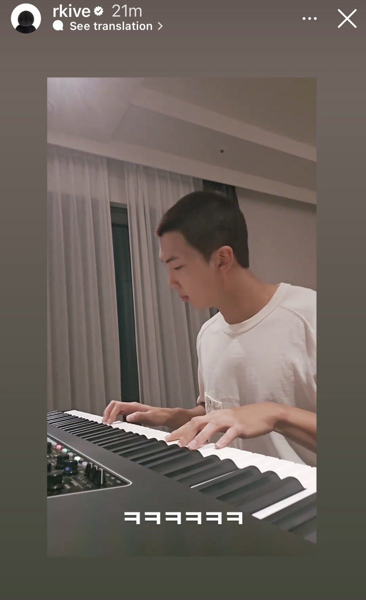 [ INSTAGRAM ]  

Người gì mà ngố ngố ngồi đánh đàn cũng dễ thương😭

I vote #Indigo by #RM for 
#KpopAlbumOfTheYear at #PopGoldenAwards 2023
#방탄소년단RM