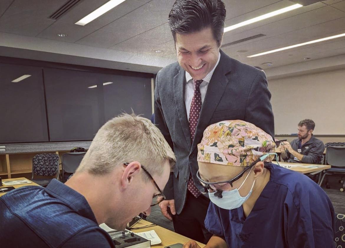 urmed_oto's tweet photo. Our Head and Neck faculty hosted a fantastic microvascular workshop for the residents! They worked on micro suturing techniques!
#ENT #entresidents #medicaleducation #MedTwitter https://t.co/Cjuw7d9zBo