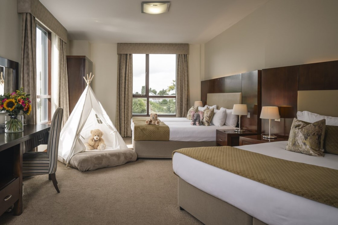 Discover BoyneValley tweet media