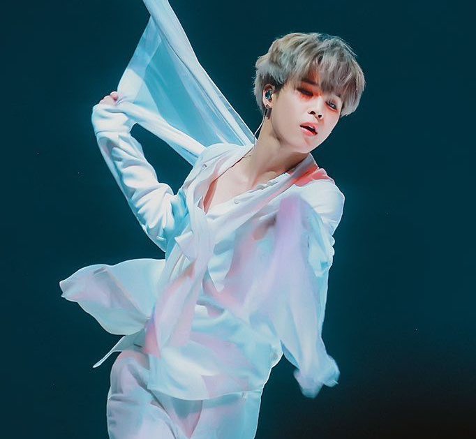 jiminbyheart's tweet photo. 𝗝𝗜𝗠𝗜𝗡 𝗣𝗘𝗥𝗙𝗘𝗖𝗧𝗟𝗬 𝗛𝗜𝗧𝗧𝗜𝗡𝗚 𝗘𝗩𝗘𝗥𝗬 𝗦𝗜𝗡𝗚𝗟𝗘 𝗕𝗘𝗔𝗧 𝗜𝗡 𝗖𝗛𝗢𝗥𝗘𝗢𝗚𝗥𝗔𝗣𝗛𝗜𝗘𝗦, a thread https://t.co/dWERd5aEI8