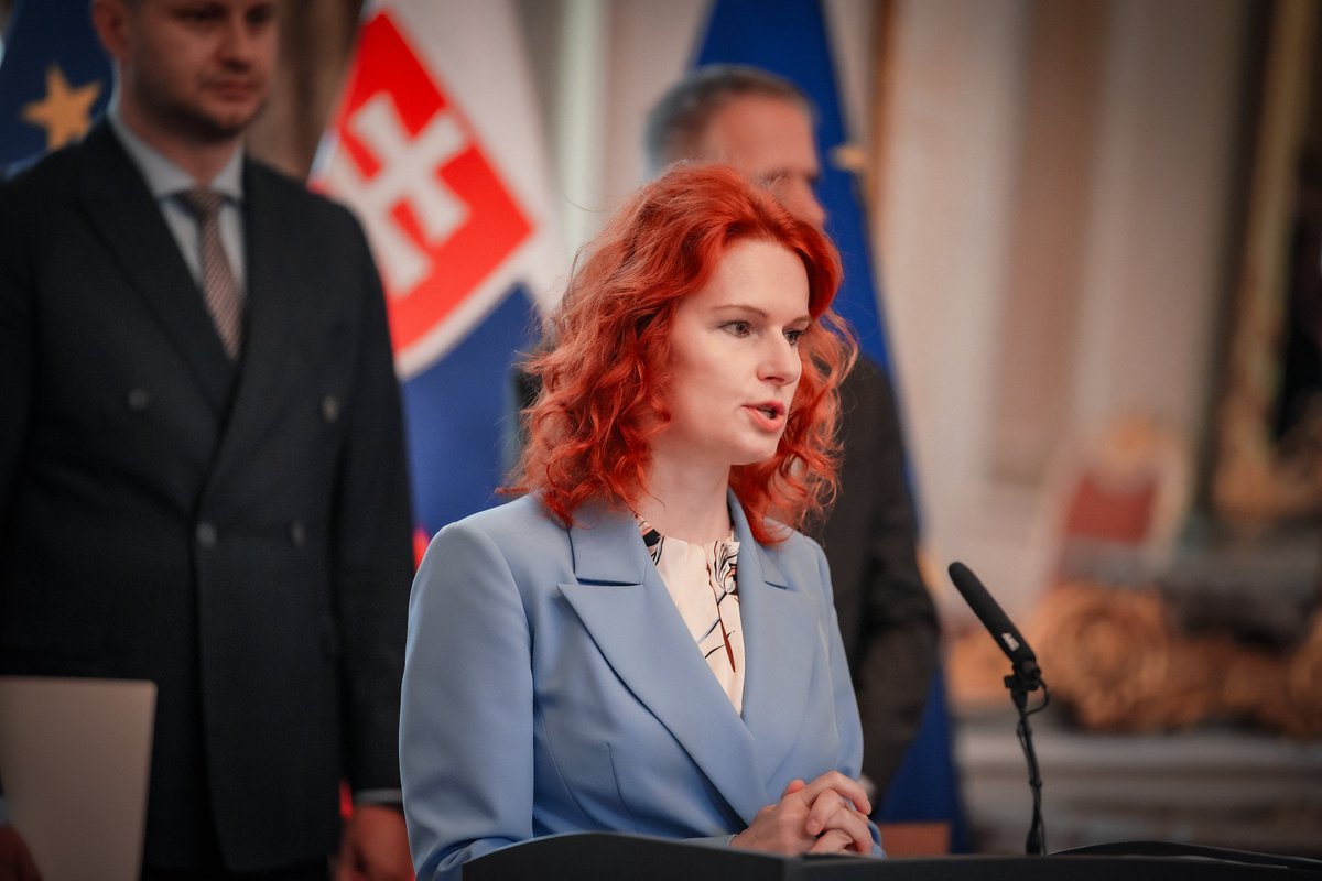 Another achievement of 🇸🇰RRP ✔
I am pleased to announce that today 🇸🇰is submitting to the <a href="/EU_Commission/">European Commission</a> the 3rd payment request under the <a href="/SK_Recovery/">SK Recovery Plan</a> Plan. I thank all my colleagues for their dedication. There is no time to slow down as we prepare for the 4th payment request.