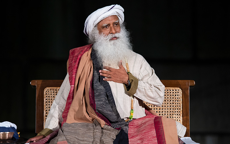SadhguruJV's tweet image. Success does not come from the alignment of your stars, but from proper execution and Commitment to fulfilling your Purpose. Above all, to be well aligned within. #SadhguruQuotes
