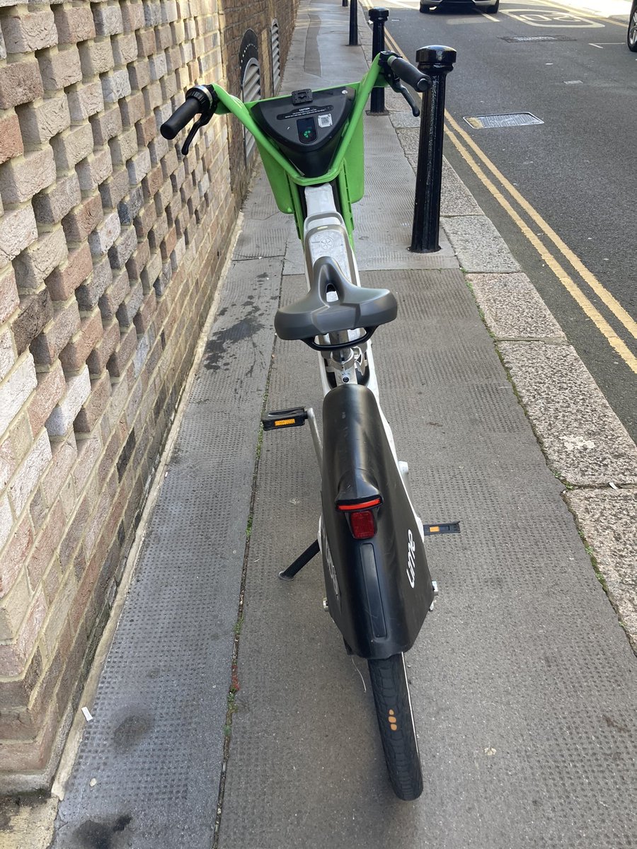 How to ride...... how’s about how to park guidance @limebike ##Nuisance #Obstruction #Disability #SafePassage #WheelchairAccess #BikesInBikeBays