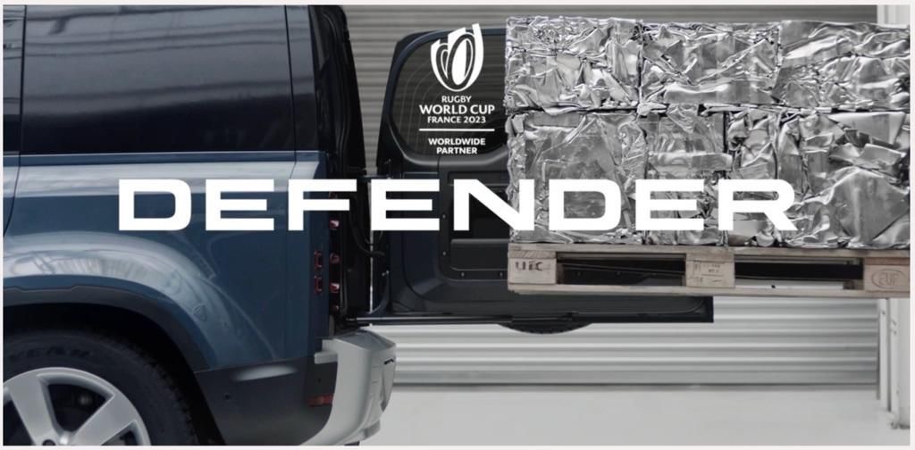 What do Alutrade and the <a href="/rugbyworldcup/">Rugby World Cup</a> have in common?
𝐓𝐡𝐞 𝐚𝐧𝐬𝐰𝐞𝐫: Aluminium bales – 12, 1,050-grade aluminium bales, each weighing around 40kg each, to be precise.
The bales feature in the advertising campaign for LandRover’s new  Limited Edition Defender.
#aluminium