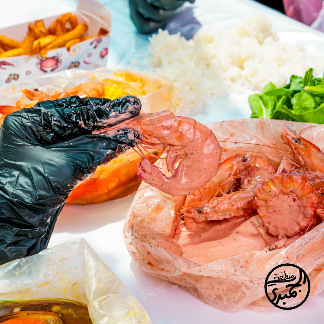 Shrimpzoneksa's tweet photo. حبات الجمبري الكبيرة، بتتبيلة الليمون 🍋 أو البينك بيبر مين يقدر يقاوم؟ 😍🦐

#منطقة_الجمبري
#عيش_التجربة
#جدة
#الرياض
#مكة
#الدمام
#المدينة_المنورة
#السعودية https://t.co/0vNRZsJKgu