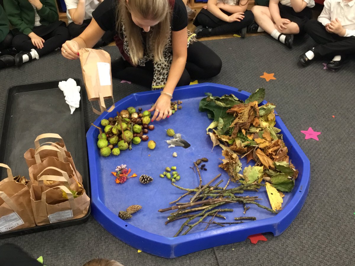 This weekend Reception were set the challenge to go on an Autumn hunt with their families. Wow! Look at all of our treasures! We are very excited to look at different signs of Autumn. @bcw_cat @50TTDBradford #OLVEYFS #OLVUTW