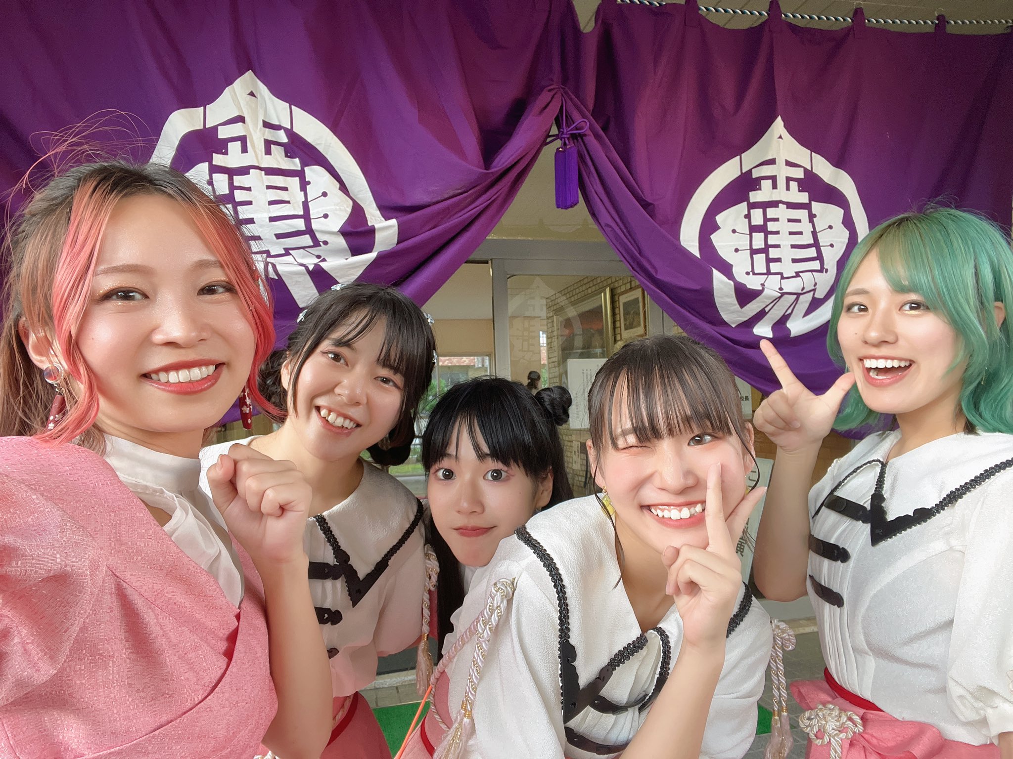 小学校全集 Amazon.com: SCHOOLGIRL COMPLEX 2006-2015: 9784802130097