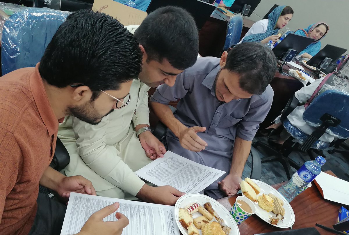 KMUJOURNAL1's tweet photo. #PeerReview #PeerReviewWeek #PeerRevWeek23 #FutureofPeerReview #ResearchQuality #Pakistan https://t.co/dzfhmfZIzh