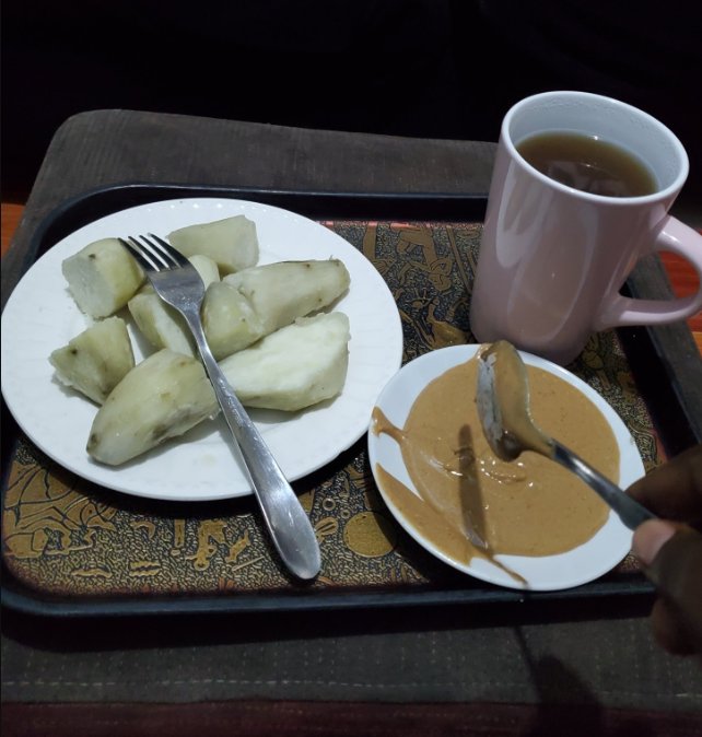 Intermarriages are really  beneficial in Uganda,but for some reasons I feel being an Acholi really means different kind of food too,I feel more connections with my ancestors of Luos and Acholity when i eat this but not your KFC foods
....
cc <a href="/jamesonen/">James Onen | FATBOY</a> 
cc <a href="/BenOngomTweets/">BENSON ONGOM</a>