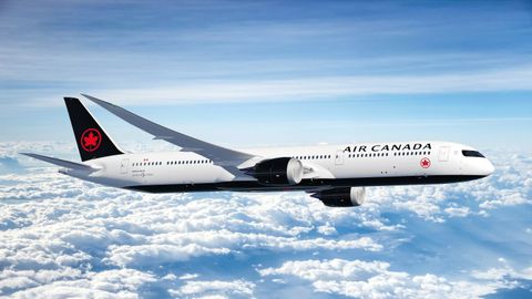 simple_flying's tweet photo. Air Canada Orders Up To 30 @Boeing 787-10 Widebody Aircraft

The airline will be one of a handful to fly all three Boeing #787 variants...

More here: https://t.co/IxswlI1WPF

#Aviation @AirCanada @Boeing https://t.co/FAbxF0vy51