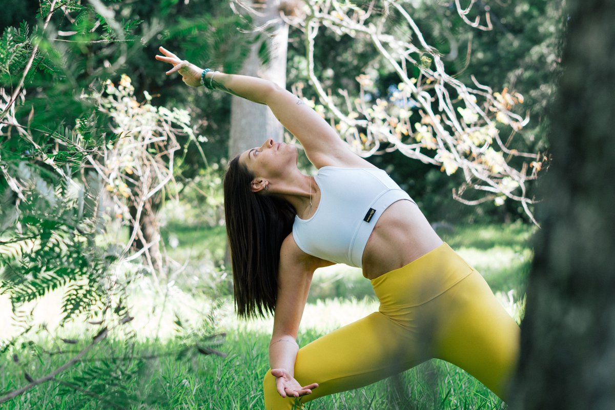 zenergywithin's tweet photo. 🧘‍♀️ Elevate Your Yoga Practice: A Thread 🧘‍♂️

🌞 Morning Bliss: Start your day with gentle sun salutations. Connect with your breath and set positive intentions for the day. 🌅 #MorningYoga https://t.co/0wsu0vSsVw