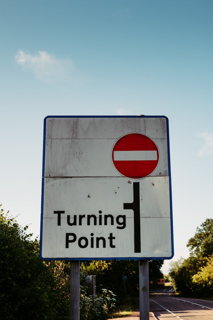 At a turning point? Need to learn to drive or frustrated with your learning progress? Give the Learner Driving Guide a go...our unique multi-camera angle videos, with expert commentary, put you in the driver's seat and will give your learning a boost - saving you time and money.