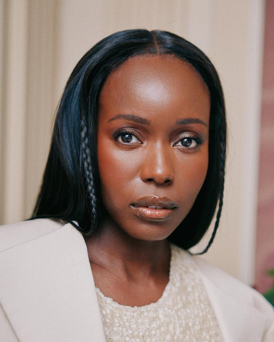 annadioparchive's tweet photo. Anna Diop at the Jil Sander show in Milan. https://t.co/hLbnHgoFBg