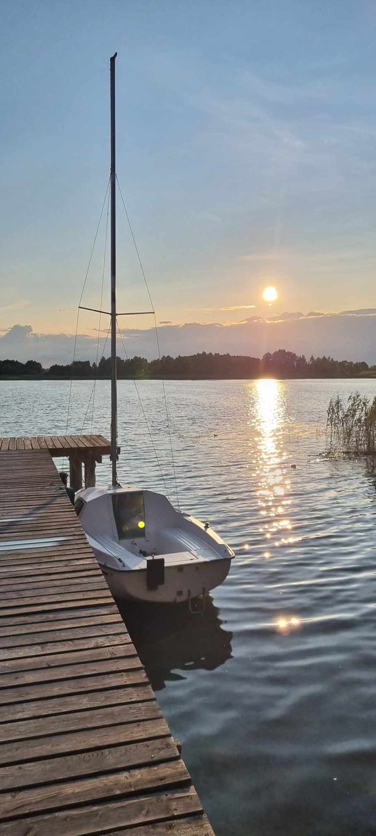 jeonliciny's tweet photo. #PolandTravelPogon 🌅 https://t.co/j3k4Ic19hU