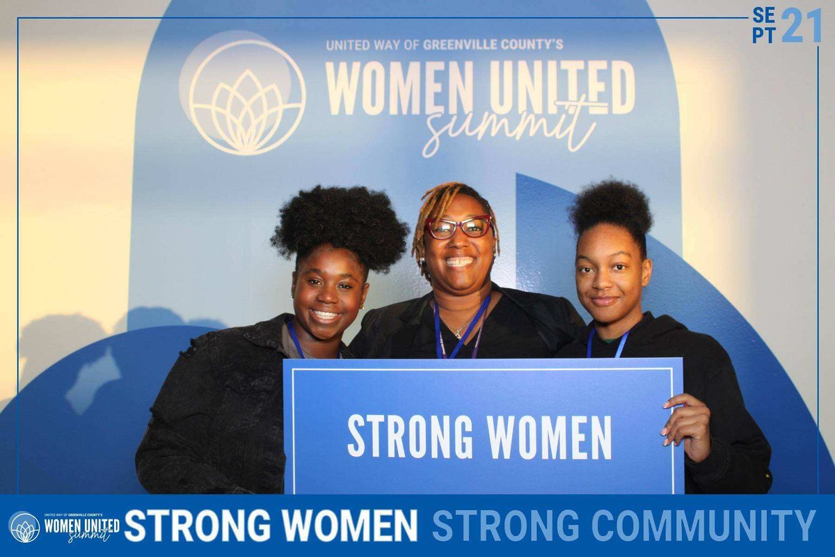 GvilleEarlyCol's tweet photo. Thanks to OnTrack Greenville and the United Way for making today possible...  excited to share this time with two exceptional young leaders...#GreenvilleWomenUnited https://t.co/rcMviXJzit