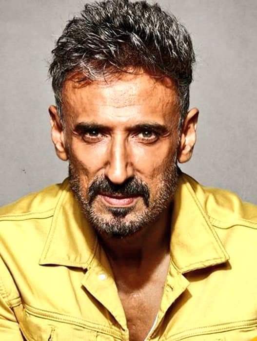 kayaldevaraj's tweet photo. September 27th
#ActorRahuldev Birthday
#RahulDev #HBDRahulDev #HappyBirthdayRahulDev
Best Wishes @RahulDevRising Sir https://t.co/17FZPKIXyB