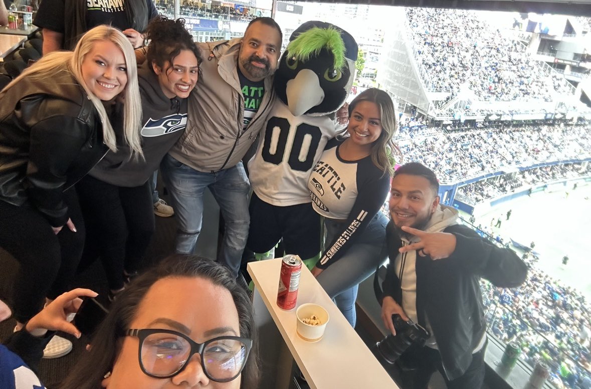 Ashley Macapagal tweet media