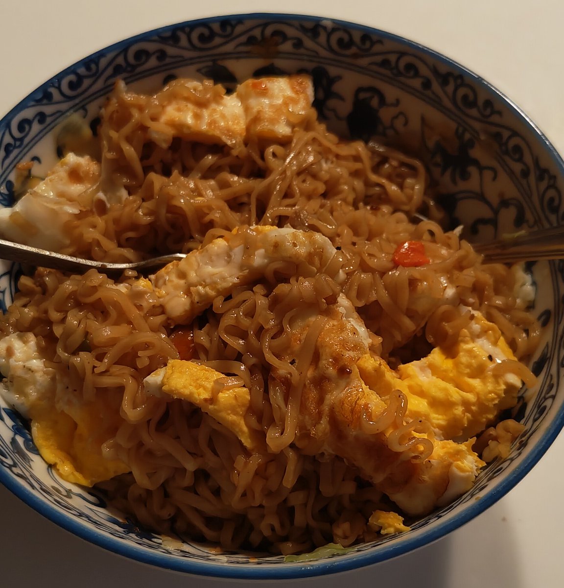tylers_cloud's tweet photo. Midnight snacks... ✌️👌 https://t.co/gW2yXKIG1Z