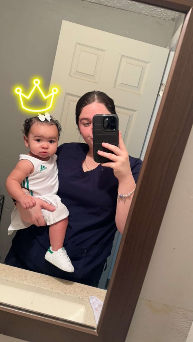 abagalerinker's tweet photo. Happy National Daughter Day to the queen herself 😍❤️ https://t.co/qn6xQcdaXT