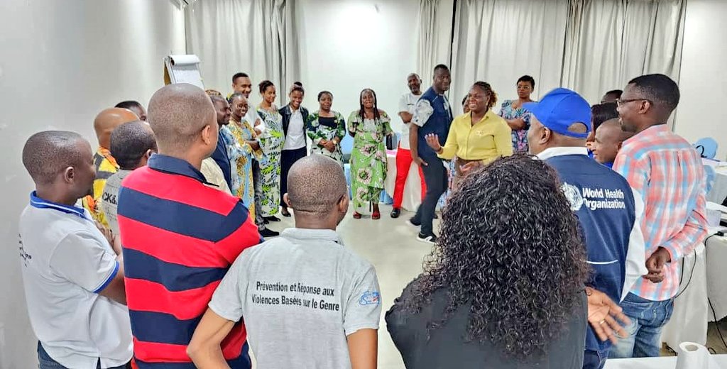 OMSRDCONGO's tweet photo. À @OMSRDCONGO, nous collaborons avec nos partenaires, sur la base des leçons apprises, pour être à l'avant-garde de la lutte acharnée contre toute #inconduite_sexuelle, en ces temps d'intensification de nos opérations d'urgence. Comme ici à #Goma 🇨🇩, pour en finir avec l'impunité https://t.co/XUaGj1i2ci