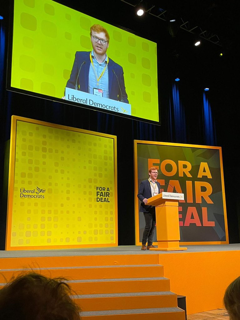 CRobertson_LD's tweet image. Amazing time at #LibDemConference in Bournemouth.
- Chairing two fringes on education policy
- Being a panellist on a NASUWT fringe
- Introducing our brand new education policy
- meeting with the brilliant team at @NATREupdate about RE in schools