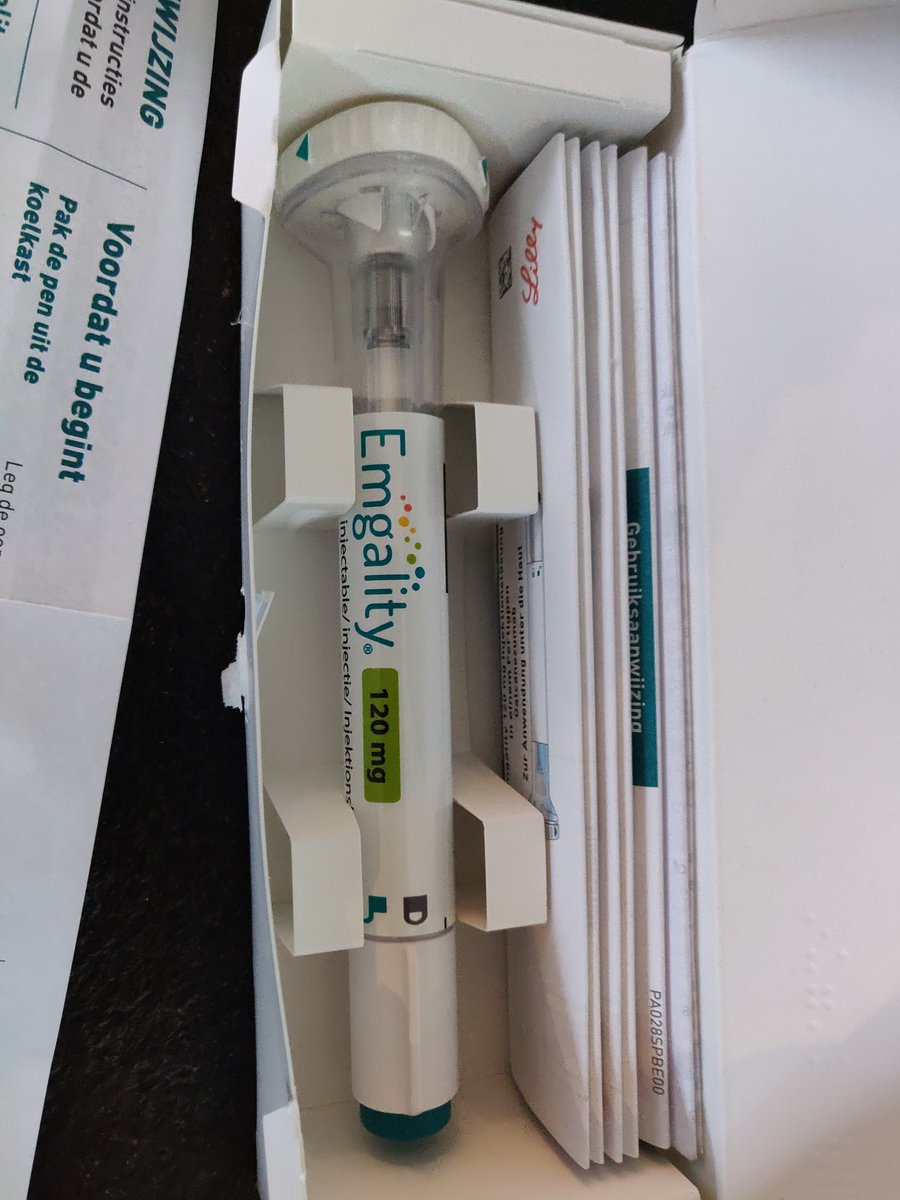 TinyRossar's tweet photo. Na 3 jaar #Aimovig (ik zat in het proefproject) toch minder resultaat, vandaag eerste spuiten van #Emgality #Migraine Hopelijk terug het gewenste resultaat. 🤞 https://t.co/FtoV2Rtpr0