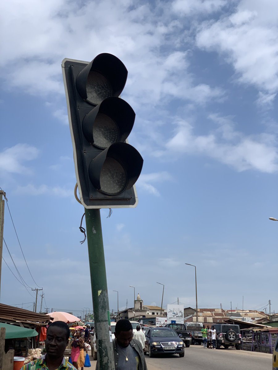 Kofiannangh1's tweet photo. The traffic situation at Effiakuma number 9 has been overlooked for more than five years.

 #TakoradiDeservesBetter https://t.co/xZnqPtr7VG