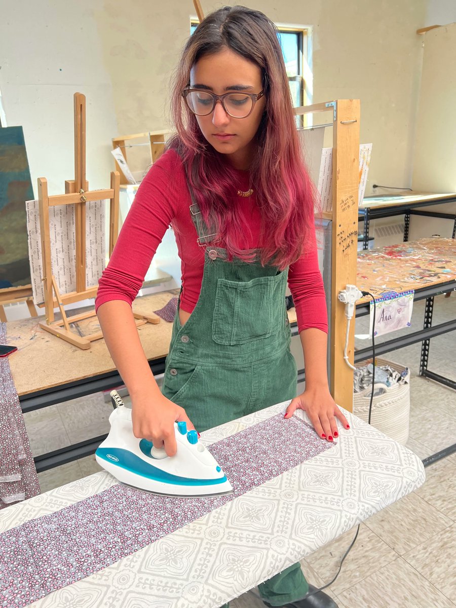 UWCUSA's tweet photo. At #uwcusa students are creating a First-year Student Quilt project in collaboration with the Language A classes. https://t.co/tbzBHU1V1f