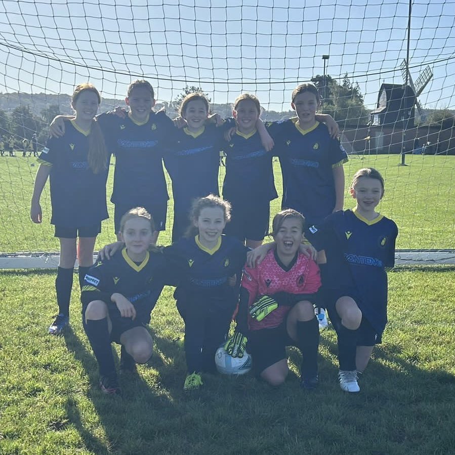amazonsgirlsfc's tweet photo. Very lucky to get support from @ContengoLtd who’ve generously covered the kit for 3xU12 teams for a "one squad" feel.

Work in #financialservices/#WealthManagement? There’s many ways Contengo can help you grow, consolidate or improve your business!  #wealthmanagement #gratitude https://t.co/mCl8S3hHhd