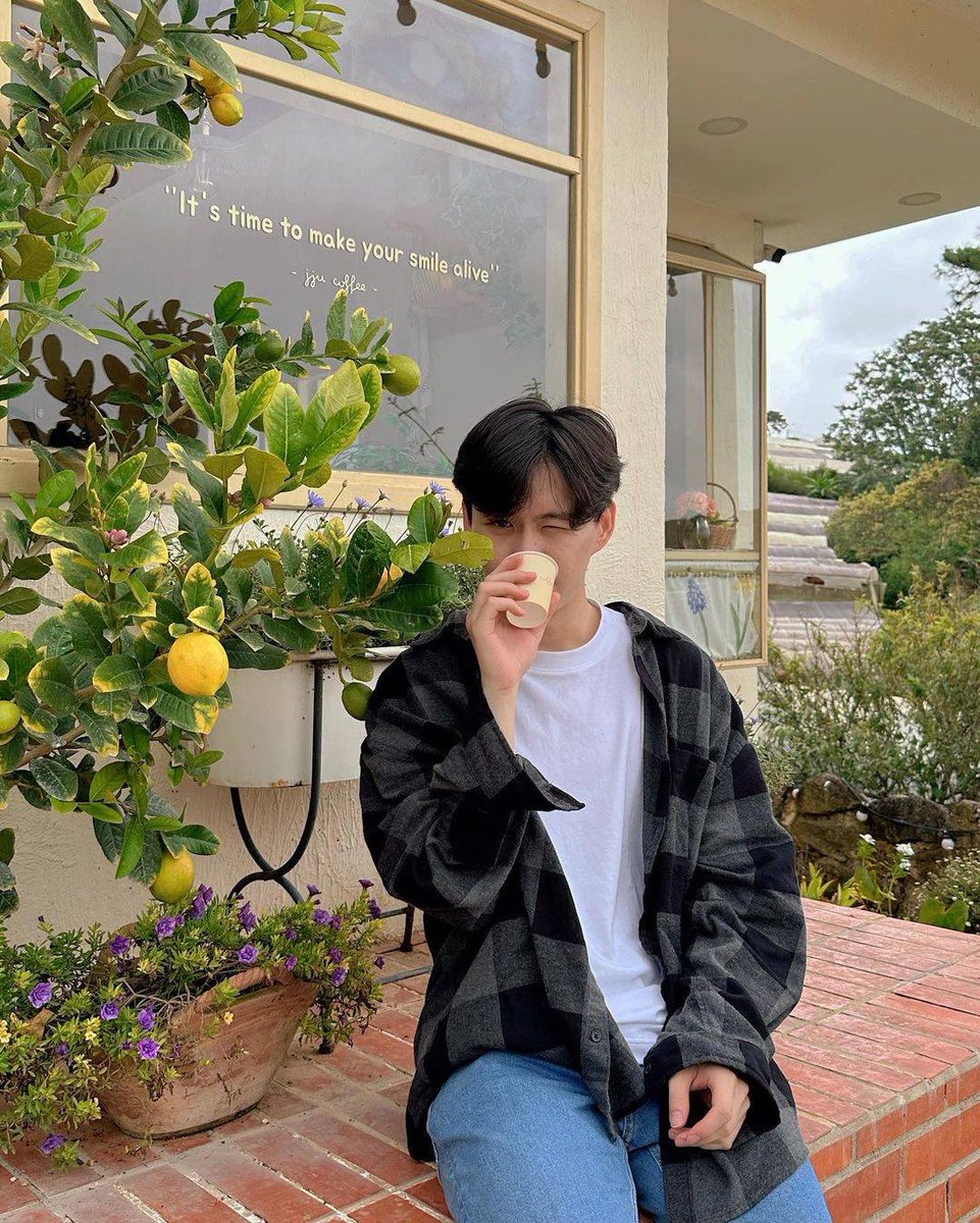 BverRex_BR's tweet photo. [25.09.2023] Atualização Bever IG

“🍋🍋”

#bbverpj @bbverpj 
#เหล่าซอมบี้ของบีเวอร์ 
#บอวอย่อมาจากบีเวอร์ https://t.co/6iCt9cMONf