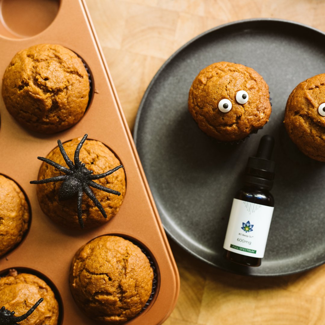These cute, healthy, and function pumpkin muffins are a favorite for the family this time of year and can easily be decorated really cute!

Check out the recipe here: loom.ly/F08Z7Eo

#pumpkinmuffins #pumpkinspice #bakingseason #healthytreats #infusedfoods #fallishere