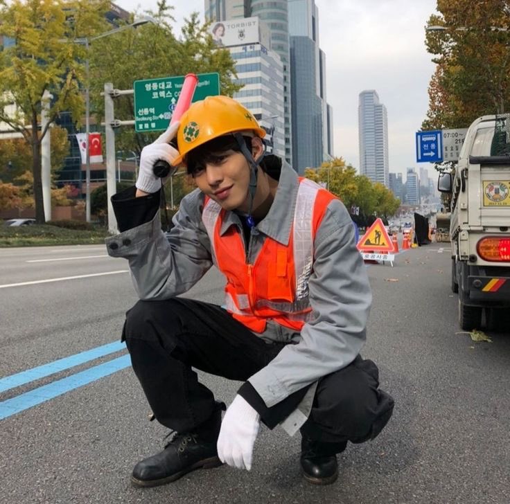 starxhna's tweet image. #firstdayofwork ☺️☺️ some pics for u guys 😍😍 love y’all 💝💝