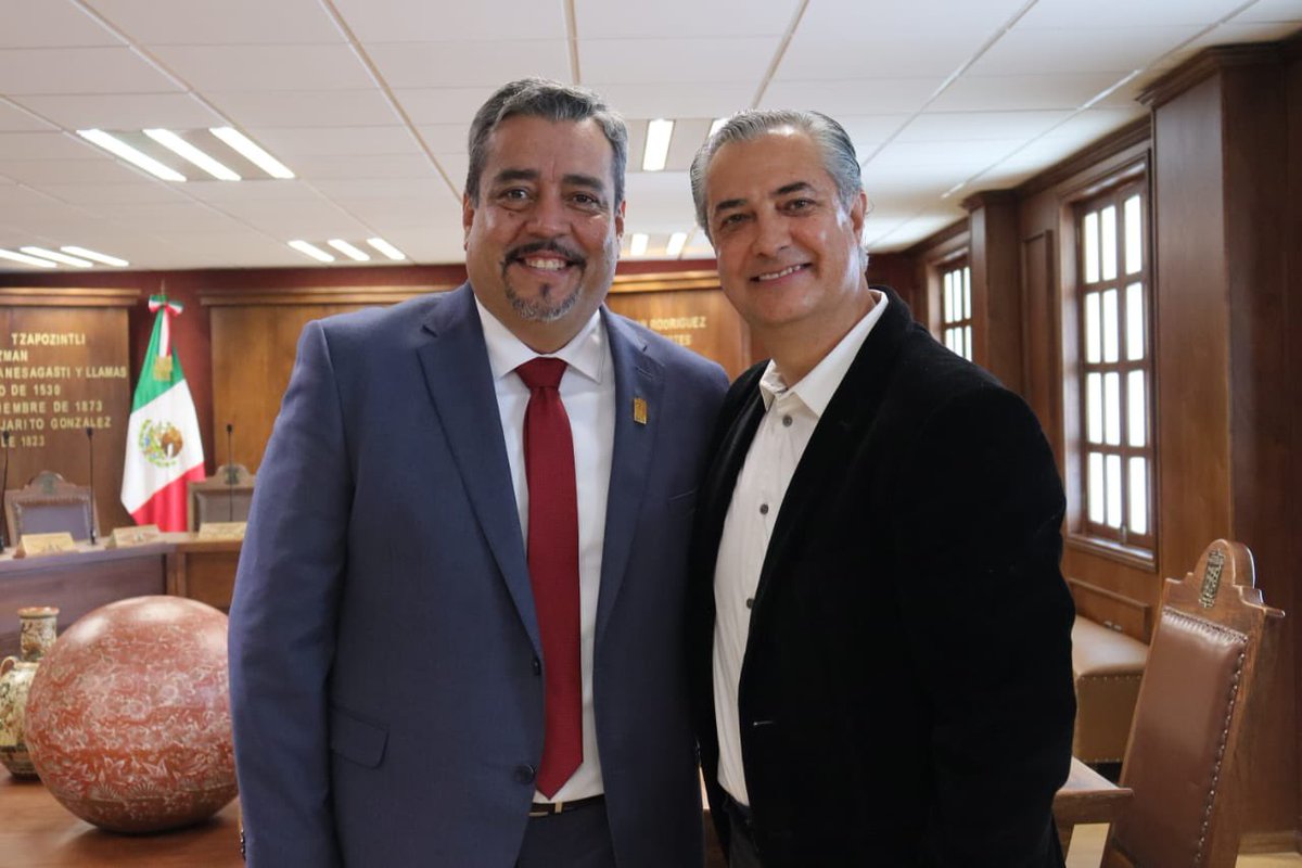 SoyJCVillarreal's tweet photo. Hoy rendí mi informe de resultados en el tema de transparencia, combate a la corrupción , rendición de cuentas y participación ciudadana. 

Seguiremos dando nuestro mayor esfuerzo institucional, profesional y personal para contribuir a la transformación de #Tonalá. https://t.co/jhZRRsXHqB