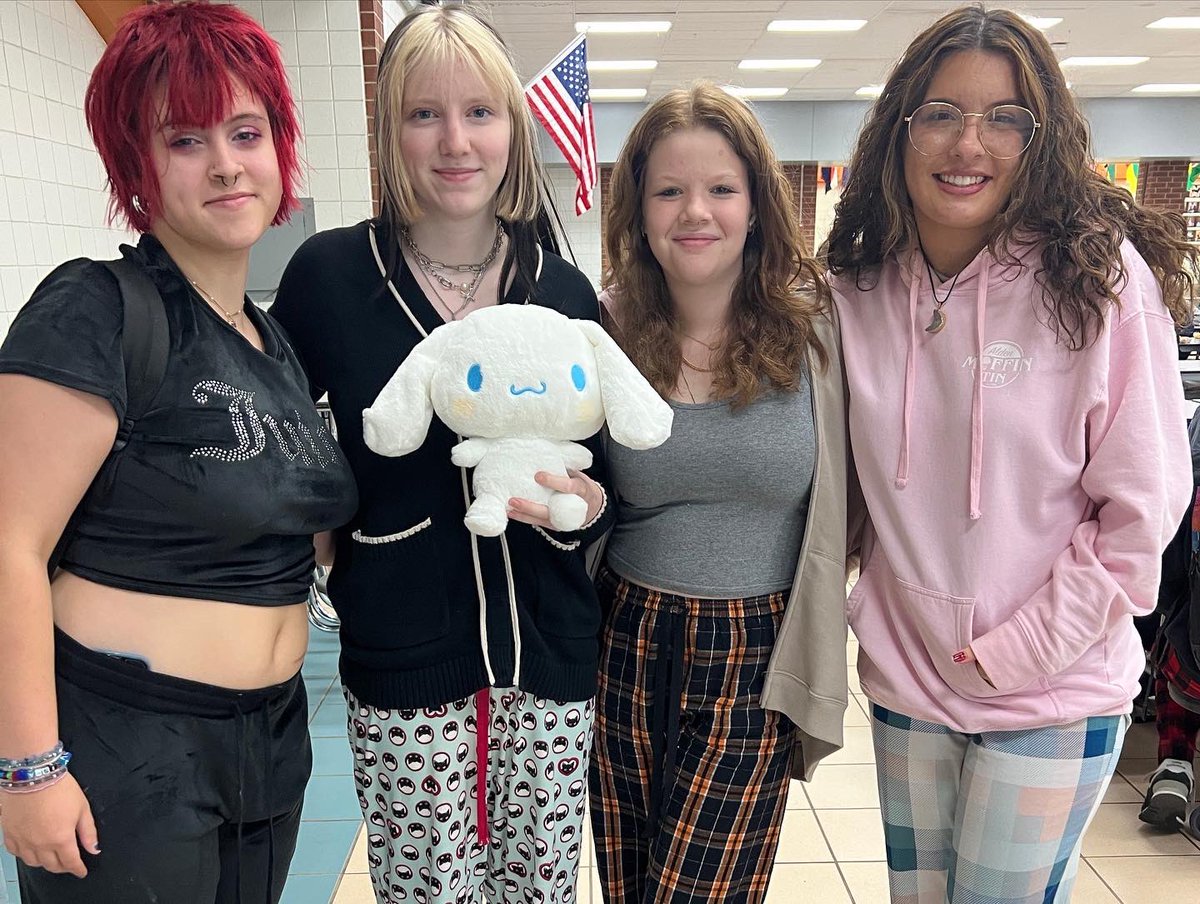 NorthvilleEDU's tweet photo. Homecoming Week! 
PJ Day! 
📸Photo Dump 1

#NPSWorldofPossibilities #NHSHoco #Homecoming #PJDay @nhsstangs1 #GoMustangs #SchoolSpirit https://t.co/y1QxiEQMvL